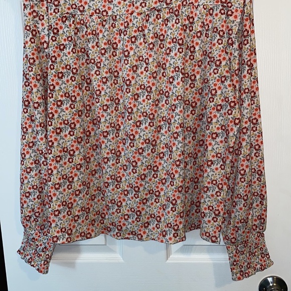 LOFT Floral Smocked Ruffle Top, Size XL, NWT - Picture 13 of 13
